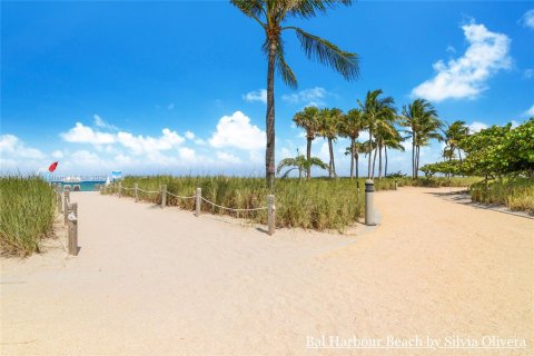 Copropriété à louer à Bal Harbour, Floride: 2 chambres, 128.95 m2 № 1707723 - photo 2