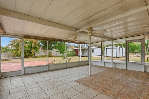 House in Arcadia, Florida 2 bedrooms, 138.61 sq.m. № 2235334 - photo 28