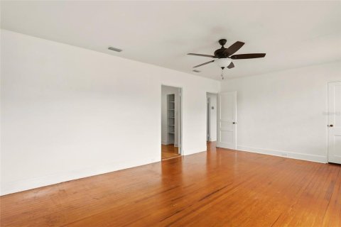 House in Arcadia, Florida 2 bedrooms, 138.61 sq.m. № 2235334 - photo 6