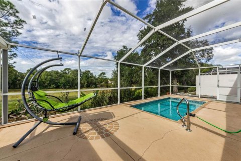 House in Spring Hill, Florida 2 bedrooms, 155.7 sq.m. № 2109974 - photo 29