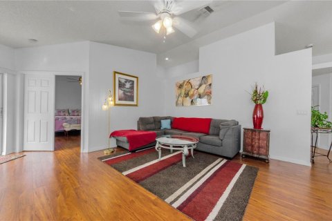 House in Spring Hill, Florida 2 bedrooms, 155.7 sq.m. № 2109974 - photo 13
