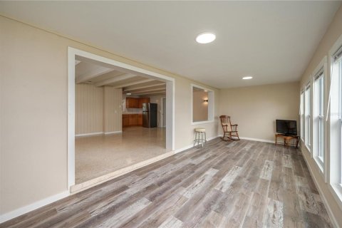 House in Fort Meade, Florida 2 bedrooms, 136.75 sq.m. № 1902067 - photo 18