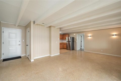 House in Fort Meade, Florida 2 bedrooms, 136.75 sq.m. № 1902067 - photo 11