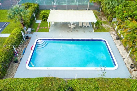 Купить кондоминиум в Норт-Лодердейл, Флорида 1 спальня, 76.46м2, № 1955715 - фото 27