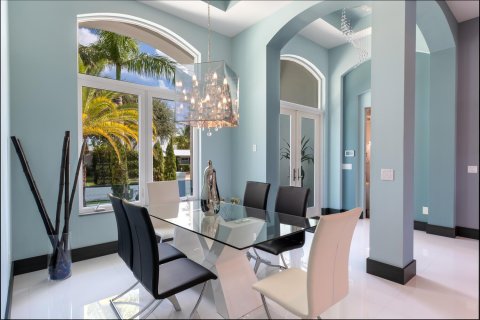 Casa en venta en West Palm Beach, Florida, 3 dormitorios, 235.41 m2 № 2369980 - foto 8