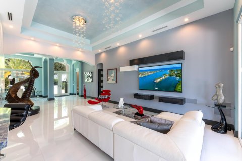 Casa en venta en West Palm Beach, Florida, 3 dormitorios, 235.41 m2 № 2369980 - foto 7