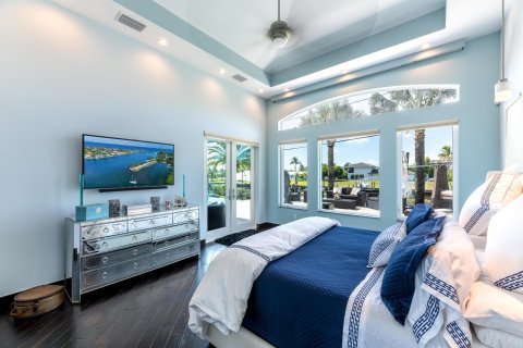 Casa en venta en West Palm Beach, Florida, 3 dormitorios, 235.41 m2 № 2369980 - foto 19