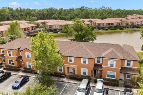 Townhouse in Kissimmee, Florida 3 bedrooms, 133.31 sq.m. № 2421954 - photo 2