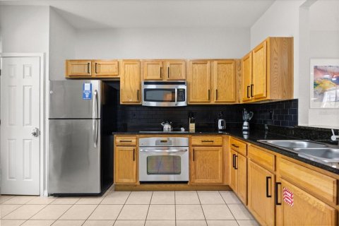 Townhouse in Kissimmee, Florida 3 bedrooms, 133.31 sq.m. № 2421954 - photo 5
