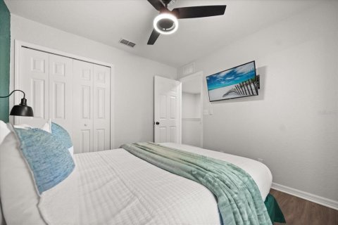 Townhouse in Kissimmee, Florida 3 bedrooms, 133.31 sq.m. № 2421954 - photo 12
