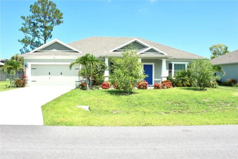House in Palm Bay, Florida 4 bedrooms, 189.52 sq.m. № 1899963 - photo 2