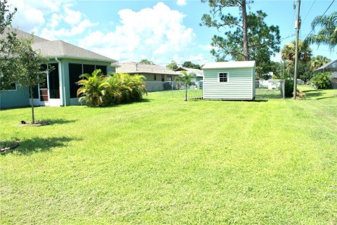 House in Palm Bay, Florida 4 bedrooms, 189.52 sq.m. № 1899963 - photo 7