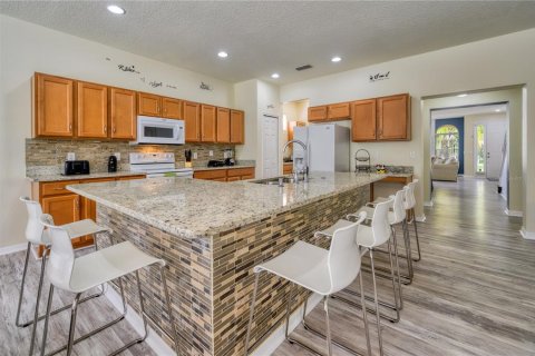 Купить виллу или дом в Киссимми, Флорида 10 комнат, 326.27м2, № 1403571 - фото 17