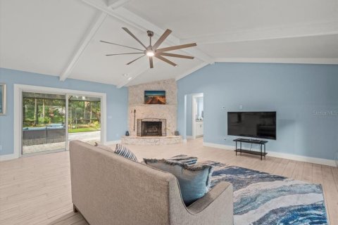 House in Homosassa, Florida 3 bedrooms, 186.92 sq.m. № 1894198 - photo 25