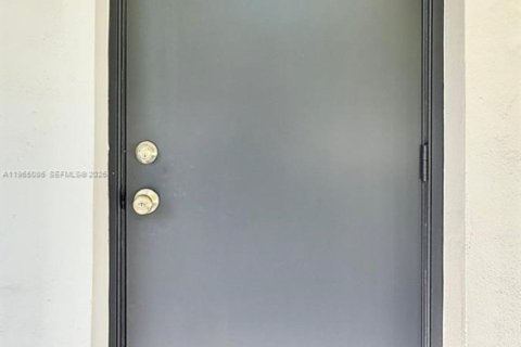 Condominio en alquiler en Dania Beach, Florida, 1 dormitorio, 55.74 m2 № 2026384 - foto 4