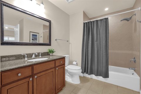 Copropriété à vendre à Four Corners, Floride: 3 chambres, 151.43 m2 № 2427059 - photo 24