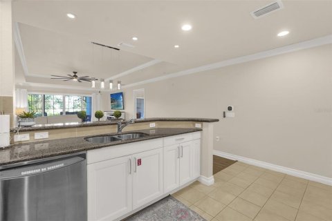 Copropriété à vendre à Four Corners, Floride: 3 chambres, 151.43 m2 № 2427059 - photo 9