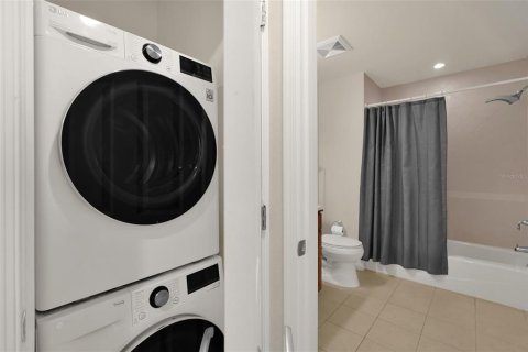 Copropriété à vendre à Four Corners, Floride: 3 chambres, 151.43 m2 № 2427059 - photo 27