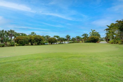 House in Royal Palm Beach, Florida 4 bedrooms, 219.34 sq.m. № 1227910 - photo 1