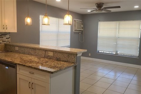 Apartment in Tampa, Florida 1 bedroom, 60.39 sq.m. № 2379743 - photo 13