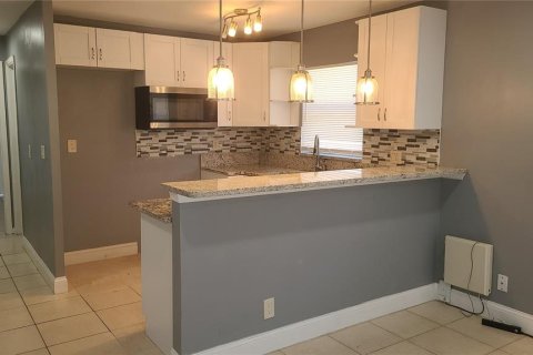 Apartment in Tampa, Florida 1 bedroom, 60.39 sq.m. № 2379743 - photo 3