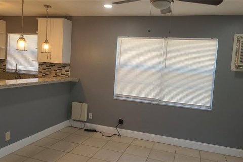 Apartment in Tampa, Florida 1 bedroom, 60.39 sq.m. № 2379743 - photo 2