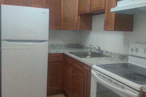 Apartment in Fort Lauderdale, Florida 1 bedroom, 9430.79 sq.m. № 1994387 - photo 5