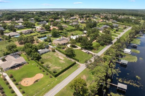 House in Clermont, Florida 2 bedrooms, 140.47 sq.m. № 1791986 - photo 29