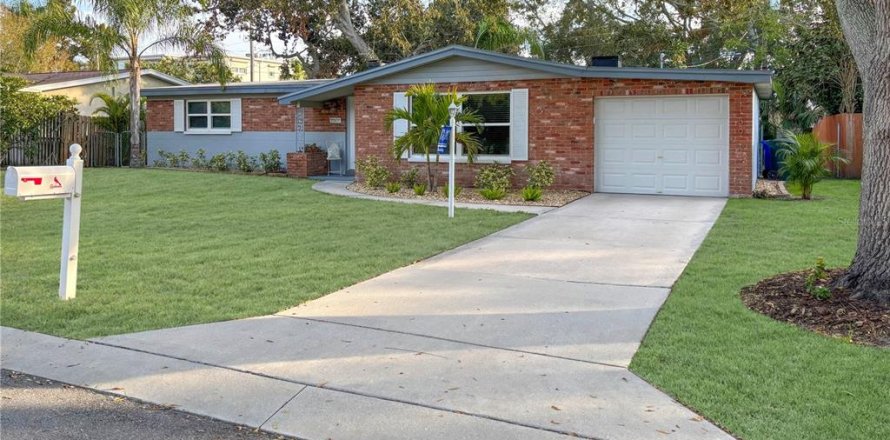 Casa en Dunedin, Florida 2 dormitorios, 117.61 m2 № 1528740