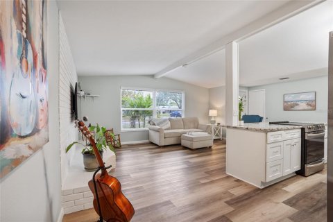 Casa en venta en Dunedin, Florida, 2 dormitorios, 117.61 m2 № 1528740 - foto 9
