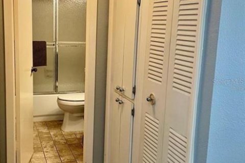 Condo in Clearwater, Florida, 2 bedrooms  № 1916343 - photo 25