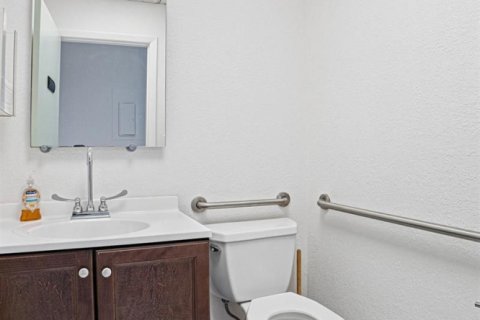 Propiedad comercial en venta en Coral Springs, Florida № 2087825 - foto 3