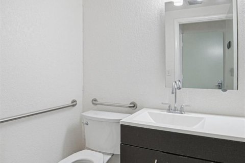Propiedad comercial en venta en Coral Springs, Florida № 2087825 - foto 2