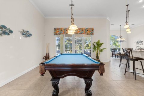 House in Crystal River, Florida 3 bedrooms, 240.25 sq.m. № 1554992 - photo 12