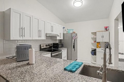 Adosado en venta en Orlando, Florida, 3 dormitorios, 123.65 m2 № 2410673 - foto 11