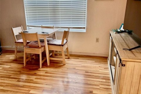 Купить кондоминиум в Майами-Бич, Флорида 1 спальня, 41.16м2, № 2051924 - фото 6