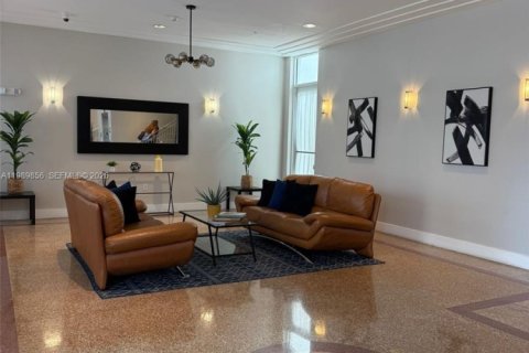 Купить кондоминиум в Майами-Бич, Флорида 1 спальня, 41.16м2, № 2051924 - фото 3