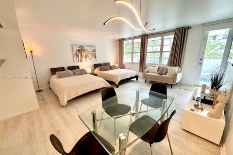 Condominio en venta en Miami Beach, Florida, 51.1 m2 № 1958921 - foto 9