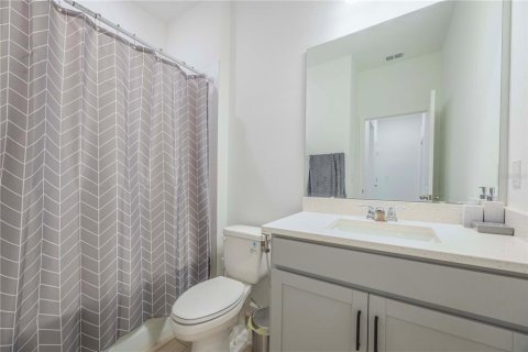 Casa en venta en Haines City, Florida, 4 dormitorios, 196.02 m2 № 1717584 - foto 22