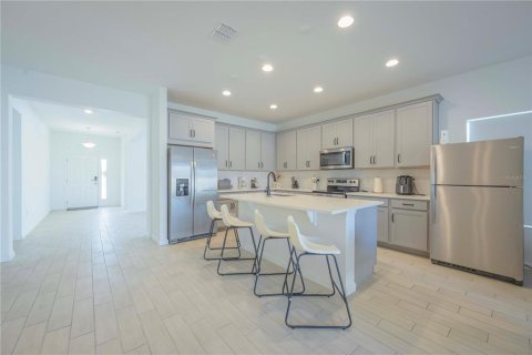 Casa en venta en Haines City, Florida, 4 dormitorios, 196.02 m2 № 1717584 - foto 10
