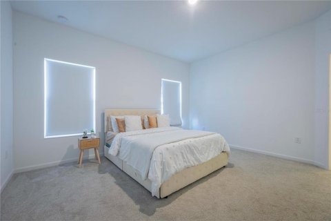 Casa en venta en Haines City, Florida, 4 dormitorios, 196.02 m2 № 1717584 - foto 13