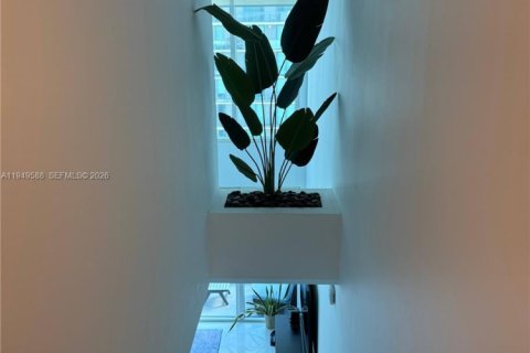 Снять в аренду кондоминиум в Майами, Флорида 2 спальни, 106.65м2, № 2011751 - фото 19