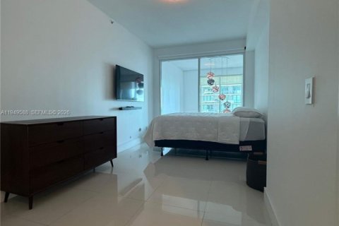 Снять в аренду кондоминиум в Майами, Флорида 2 спальни, 106.65м2, № 2011751 - фото 25