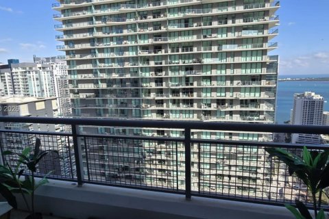 Condominio en Miami, Florida, 2 dormitorios  № 2011751