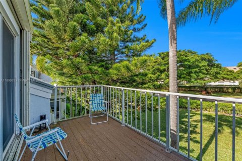 Купить таунхаус в Бока-Ратон, Флорида 3 спальни, 156.73м2, № 1949884 - фото 15