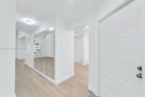 Купить таунхаус в Бока-Ратон, Флорида 3 спальни, 156.73м2, № 1949884 - фото 18