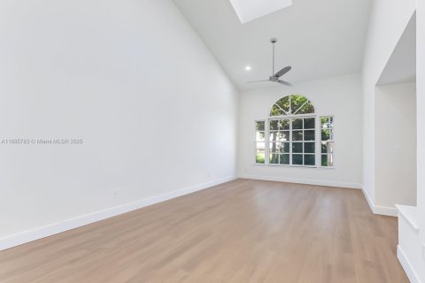 Купить таунхаус в Бока-Ратон, Флорида 3 спальни, 156.73м2, № 1949884 - фото 4