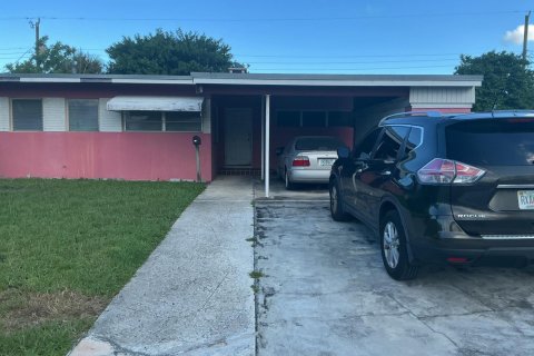 Casa en Miami Gardens, Florida 3 dormitorios, 101.73 m2 № 2362030