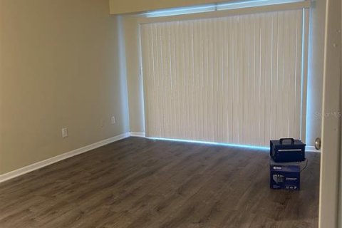 Condo in Clearwater, Florida, 2 bedrooms  № 1912469 - photo 4