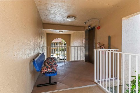 Condo in Boynton Beach, Florida, 3 bedrooms  № 2194445 - photo 25
